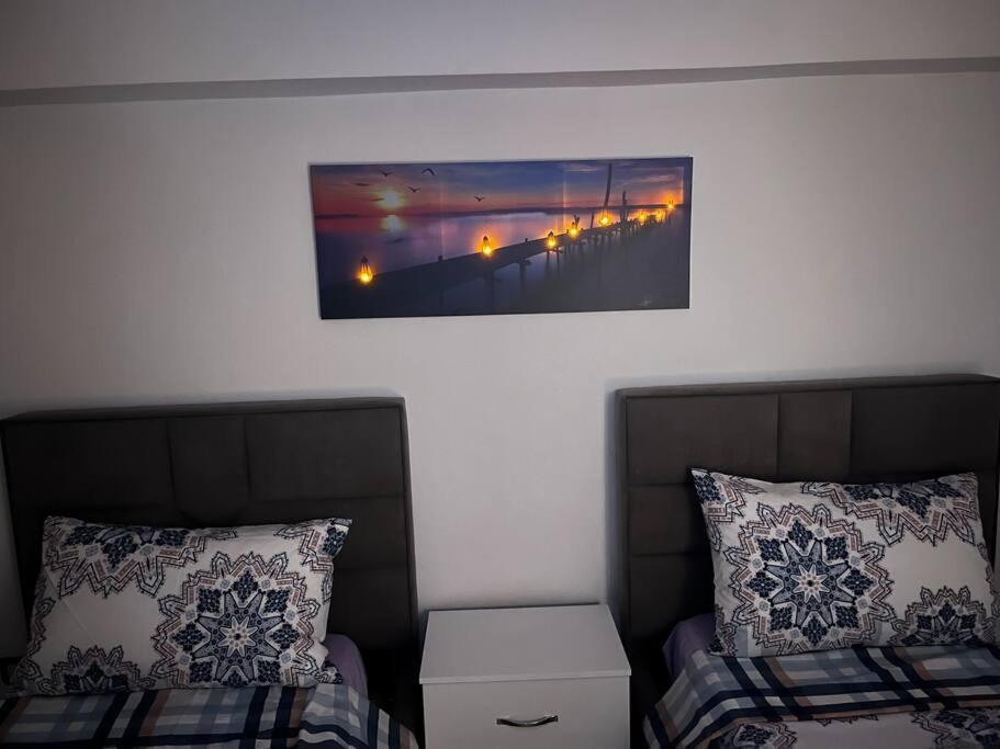 Ak Terminal Apartments ドゥラス エクステリア 写真